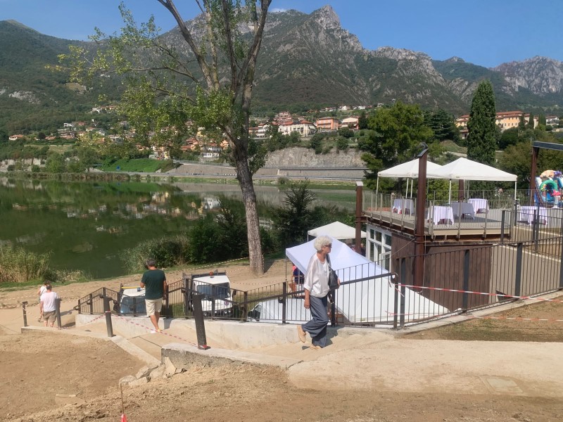 Civate_porta_laghi16.jpeg (157 KB)