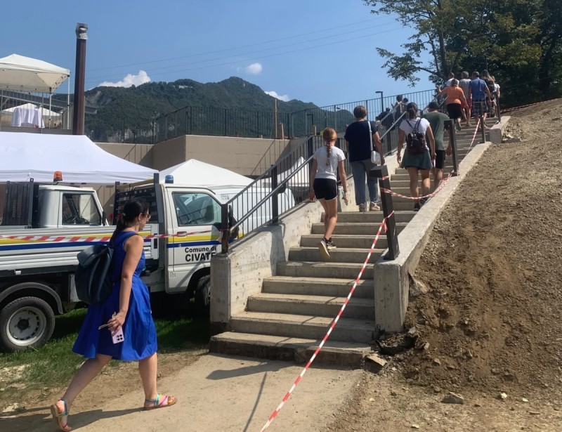 Civate_porta_laghi4.jpeg (143 KB)