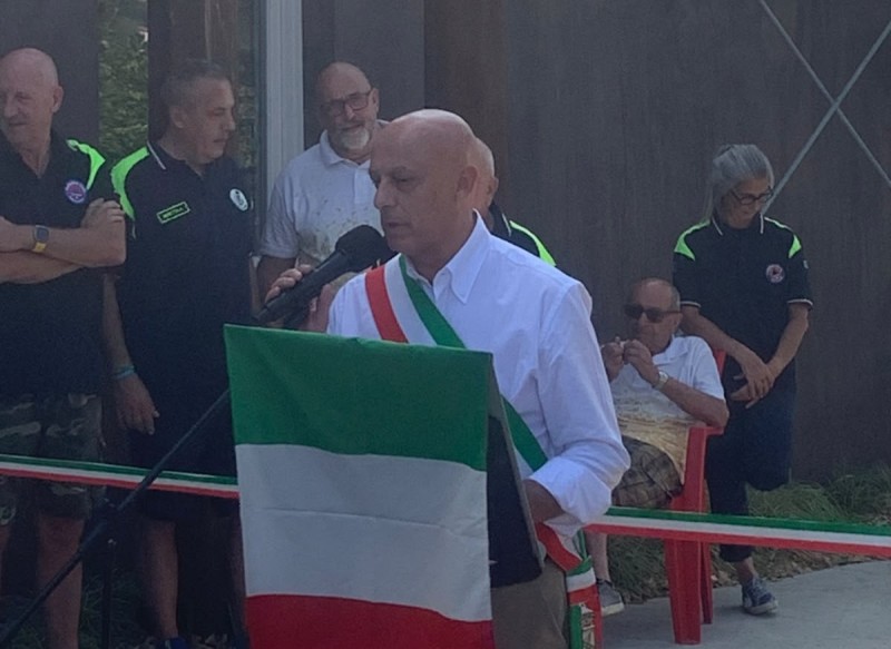 Civate_porta_laghi_5.jpeg (78 KB)
