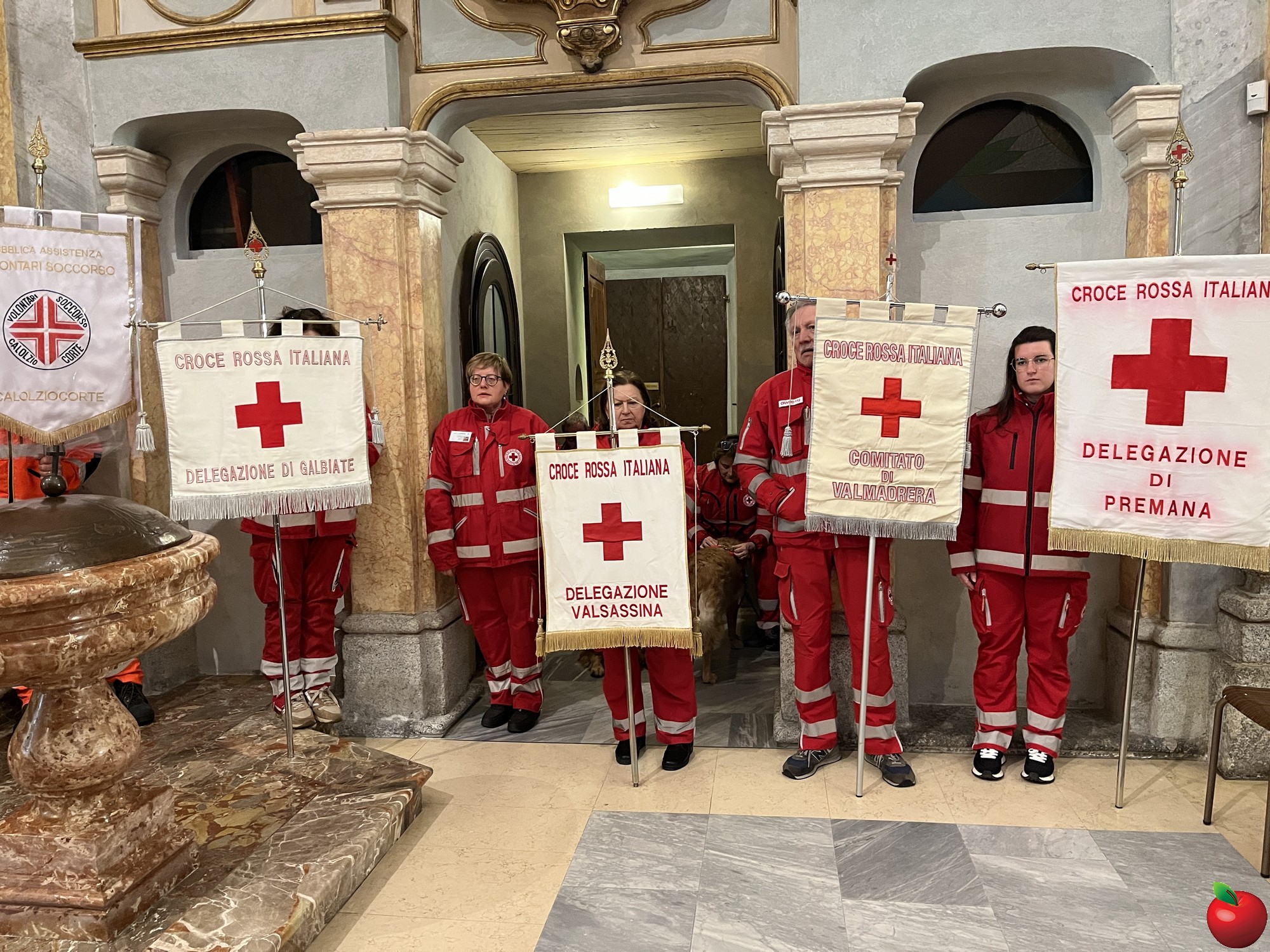 Galbiate-nuova_ambulanza-4.jpg (910 KB)