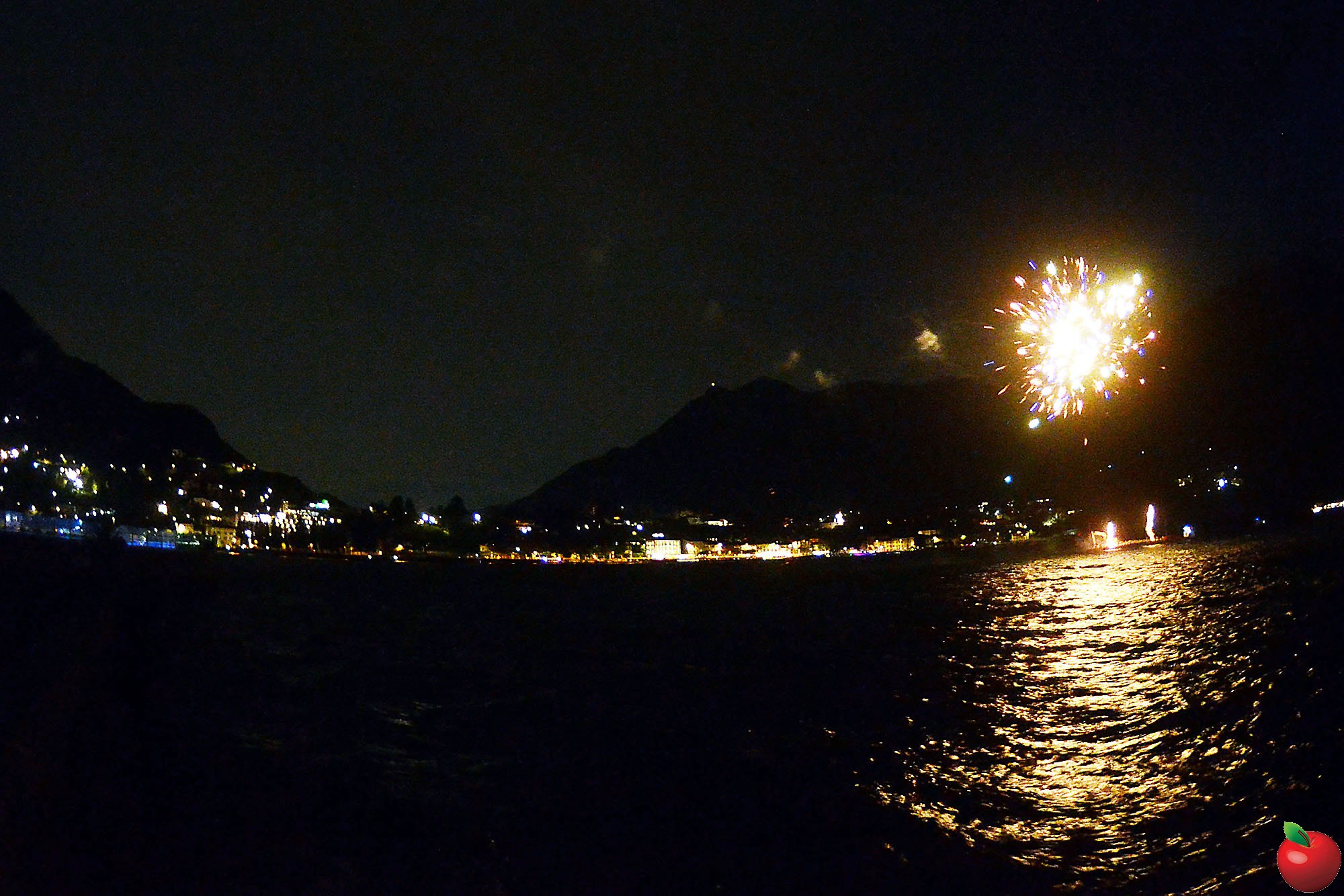 FUOCHI_D_ARTIFICIO__7_.jpg (427 KB)