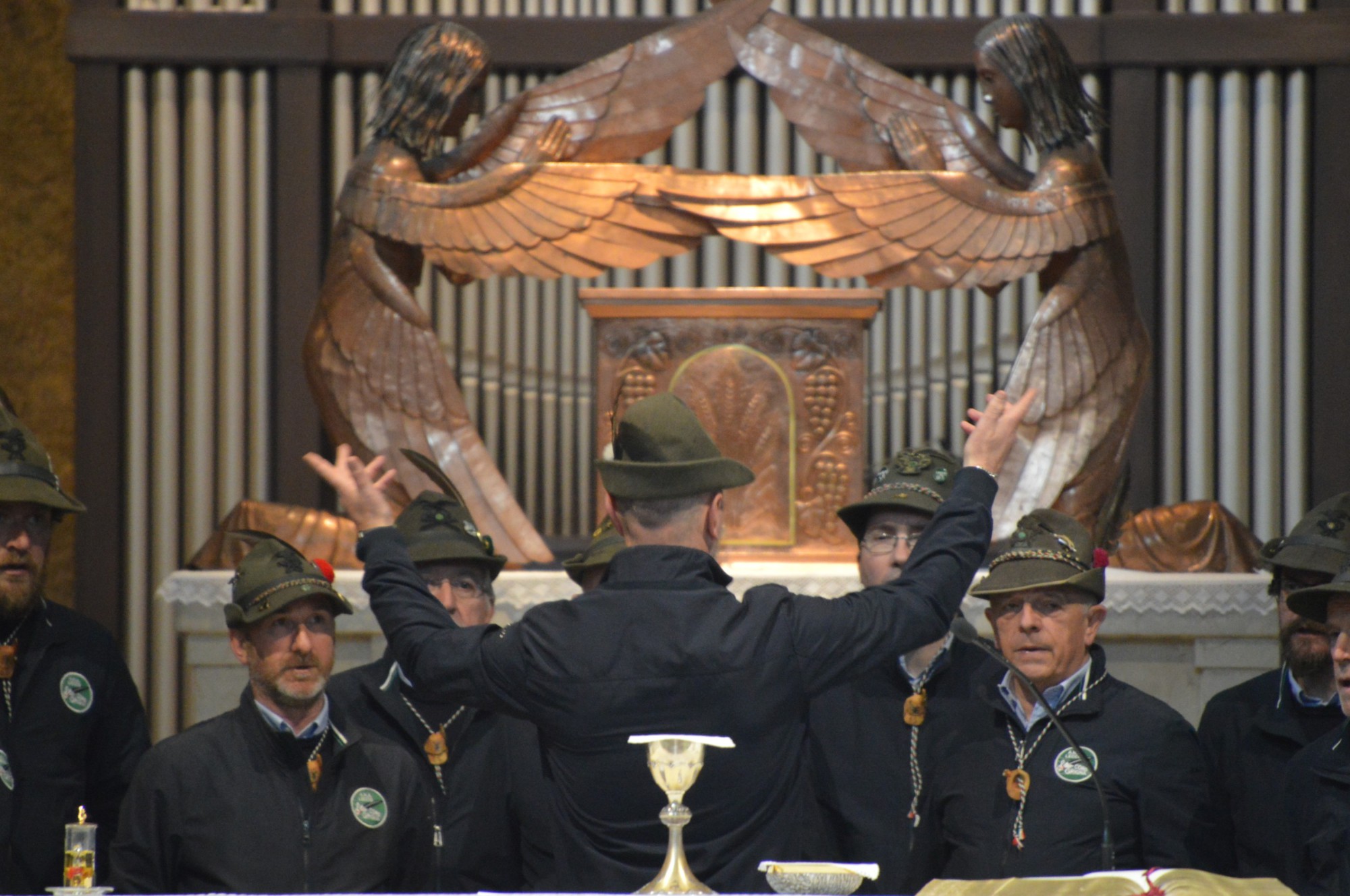 DSC_0037.JPG (420 KB)