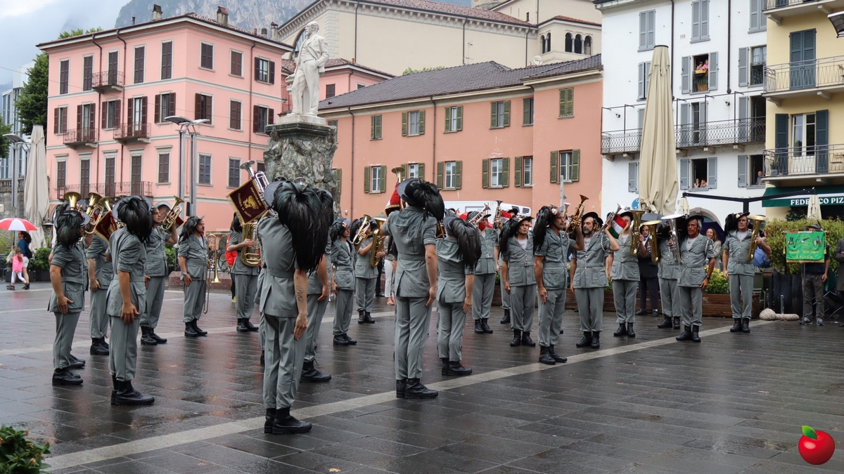 Lecco-80esimo_Repubblica-3.jpg (708 KB)
