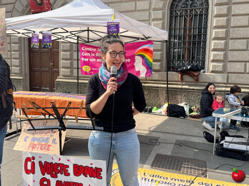 Lecco-8_marzo-34.jpg (163 KB)