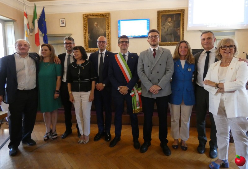 giuntaboscagli__18_.jpg (228 KB)