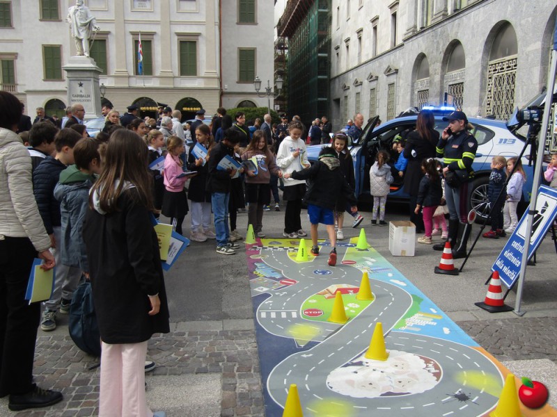 IMG_4027.jpg (141 KB)