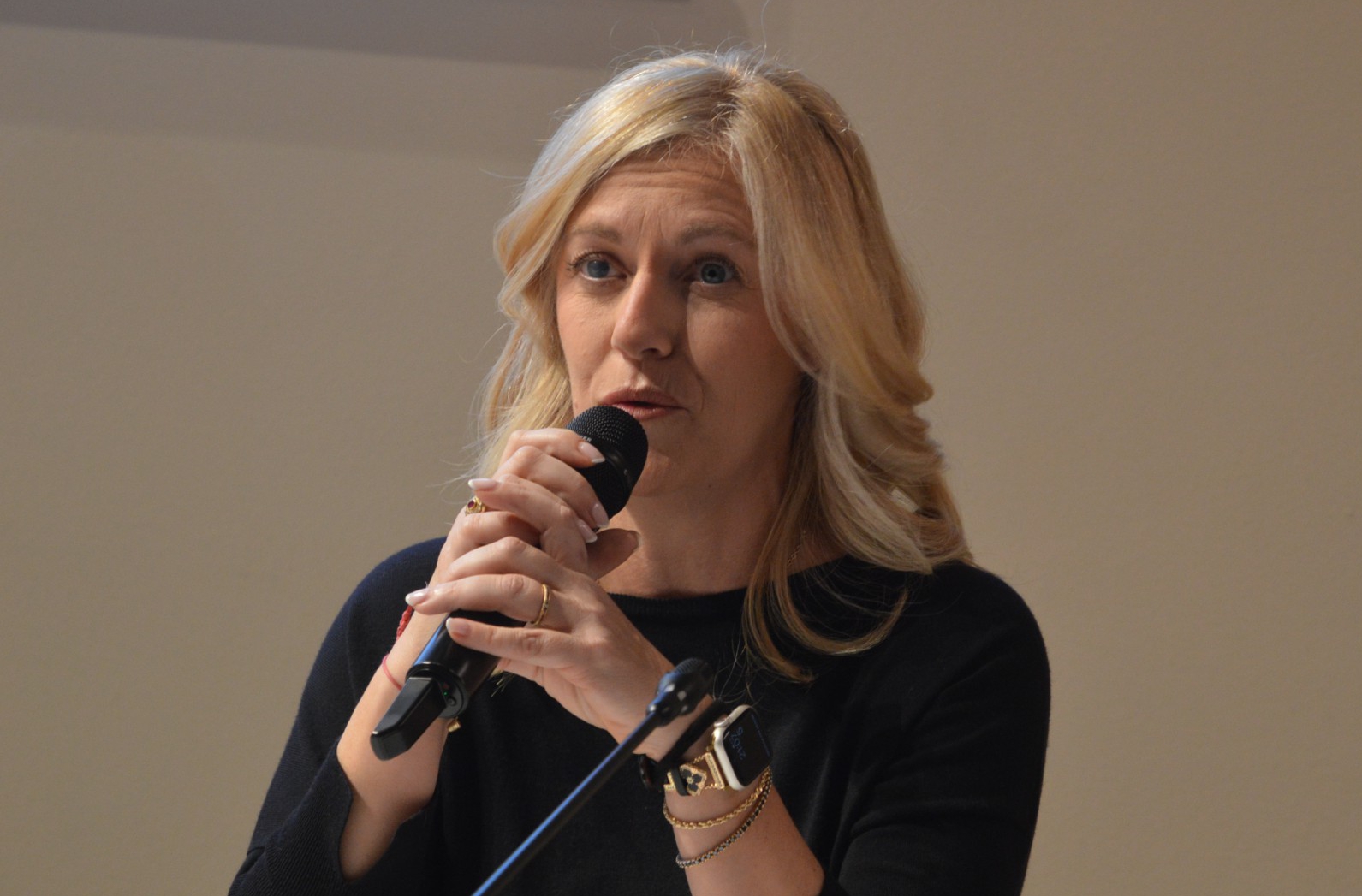 05_Paola_Bonfanti.JPG (583 KB)