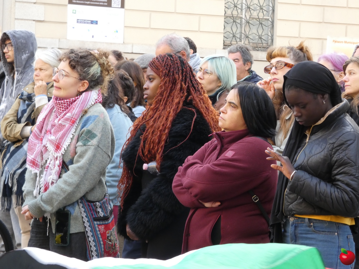 leccosciopero30ottobre__44_.jpg (793 KB)