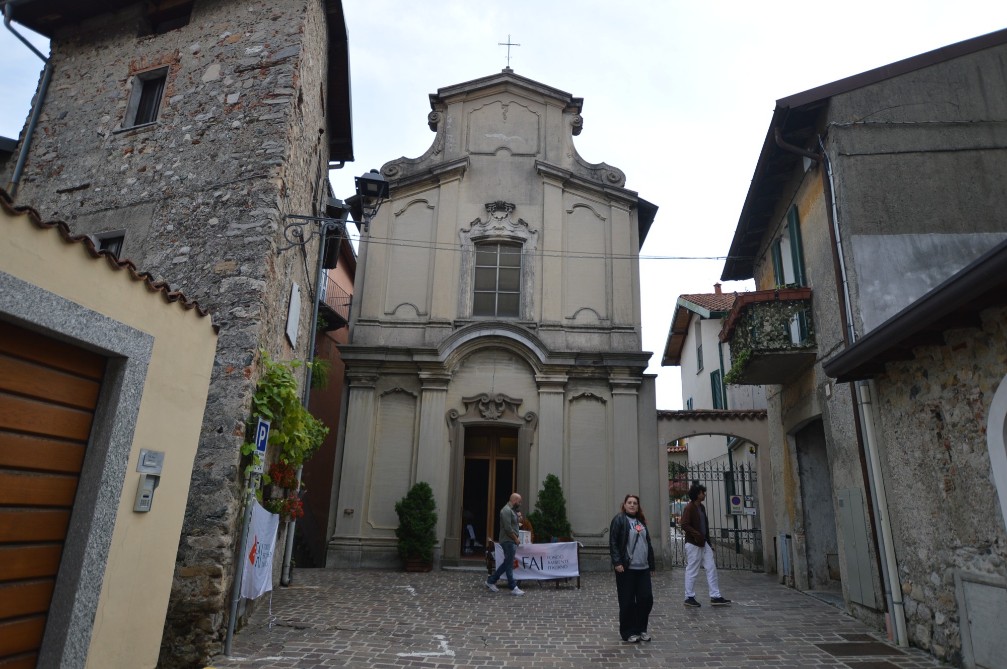6_Chiesa_di_Sant_Antonio__1_.JPG (515 KB)