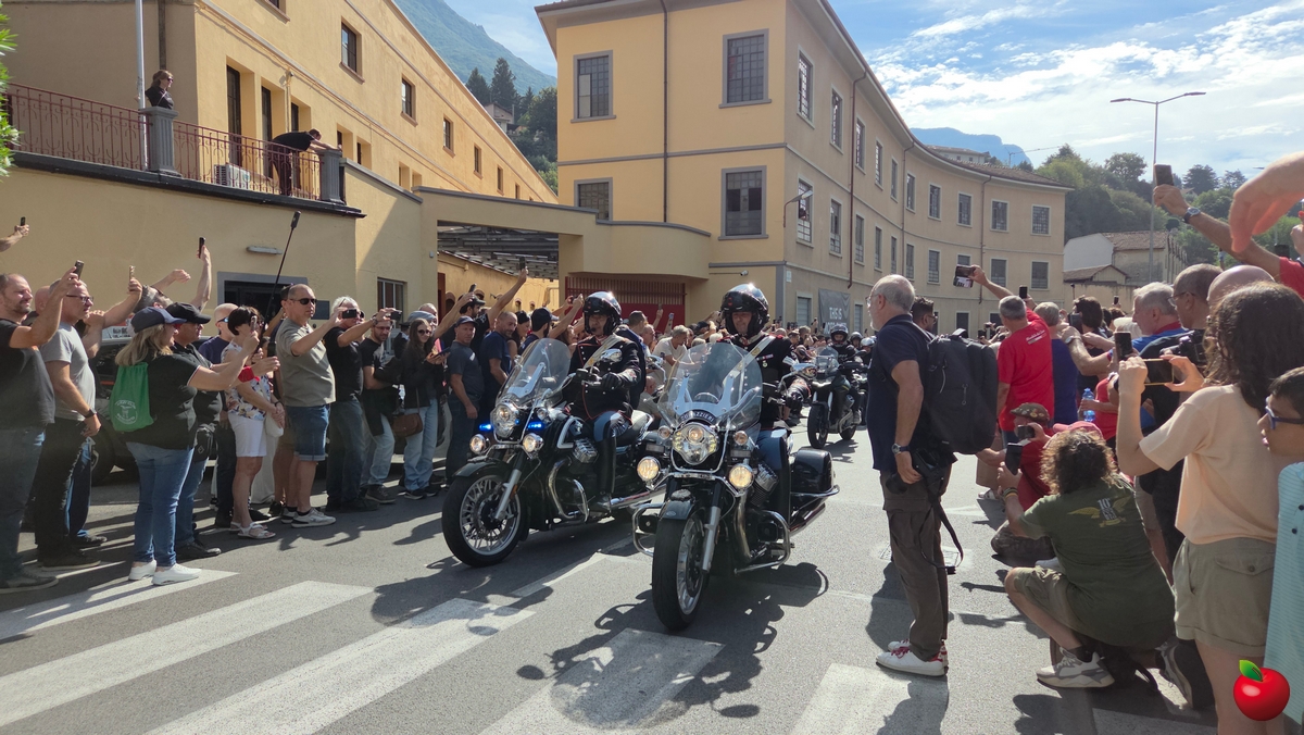 paratamotoguzzi__1_.jpg (651 KB)