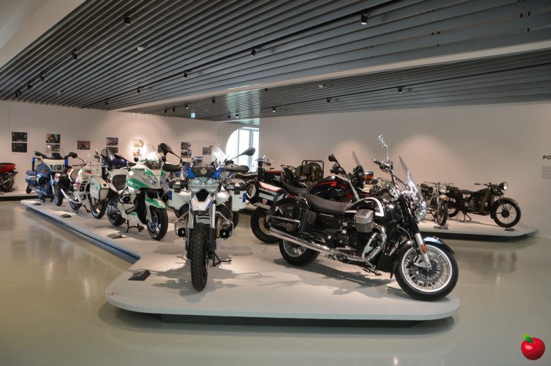 inaugurazionestabilimentomotoguzzi__41_.jpg (100 KB)