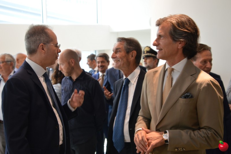 inaugurazionestabilimentomotoguzzi__51_.jpg (66 KB)