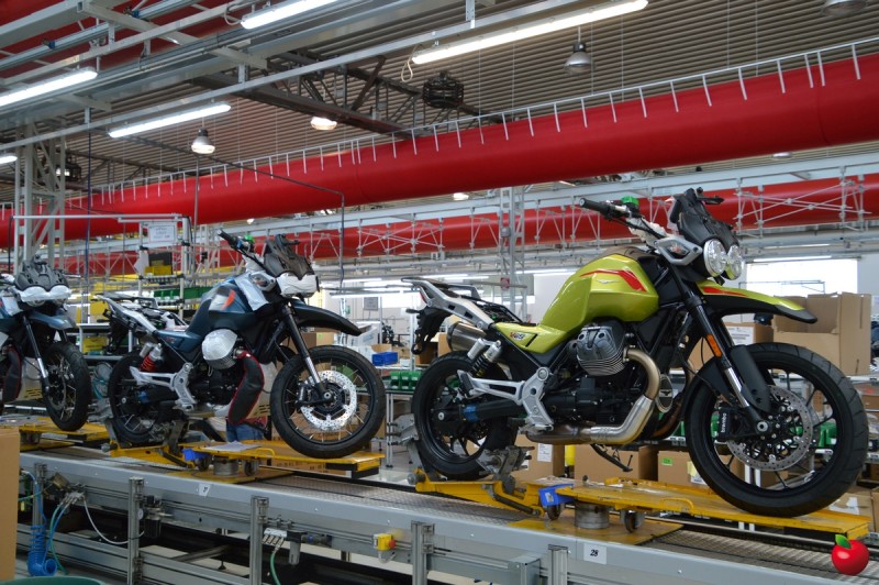 inaugurazionestabilimentomotoguzzi__91_.jpg (144 KB)