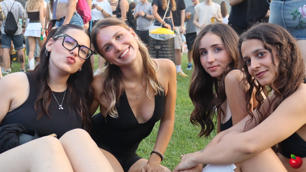 namelessgente__62_.jpg (569 KB)