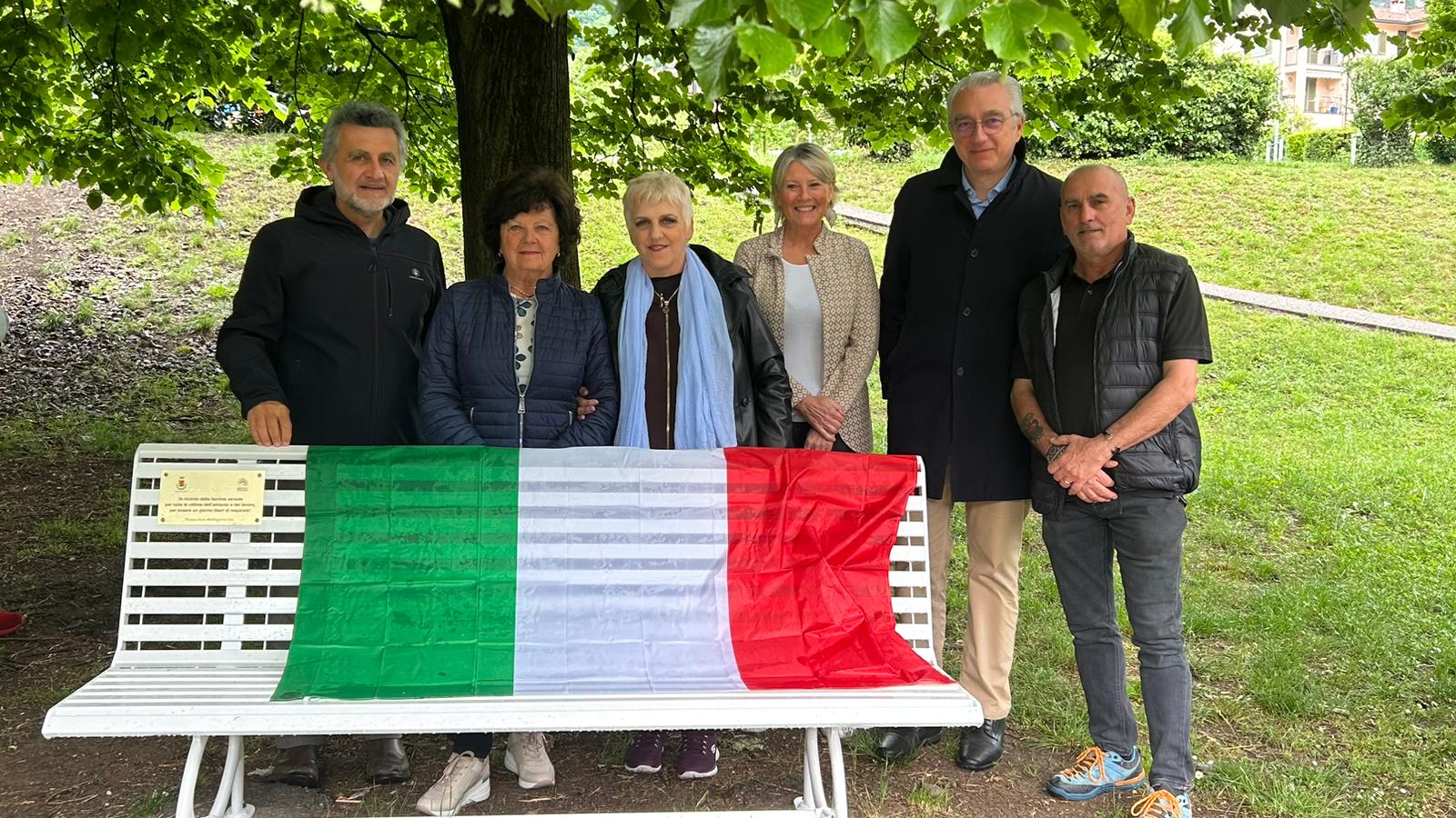 panchinabianca5.jpg (341 KB)