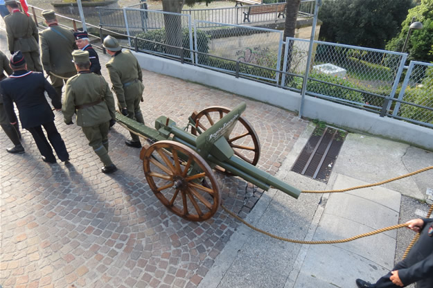 carabinieri calolzio 12
